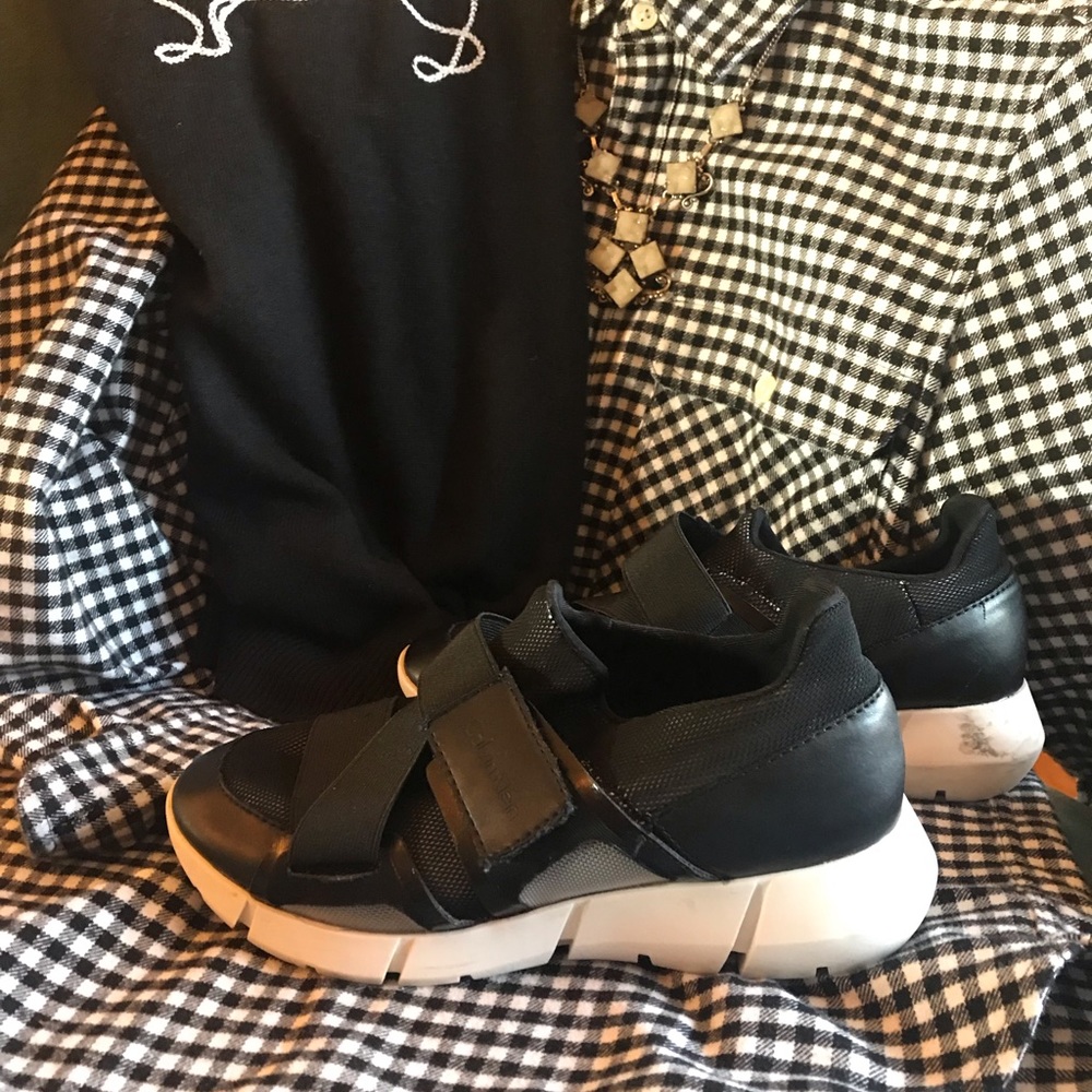 Calvin Klein size 5 black athletic shoes